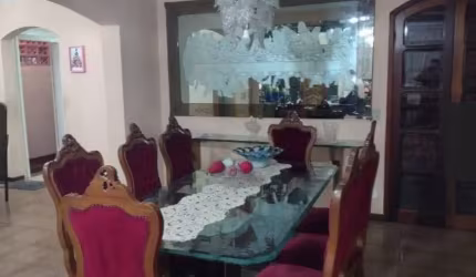 Grande Sobrado 4 dorm 3 suites 2 vagas 230 m²