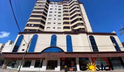 Apartamento Amplo no Centro de Tramandaí