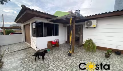 Casa em Bairro de Moradores em Tramandaí