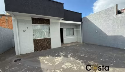 Casa Junto a Av da Plataforma em Tramandaí