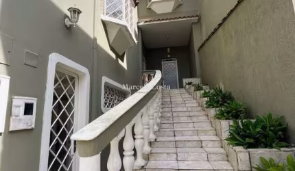 Casa na avenida do Altavile em Pouso Alegre