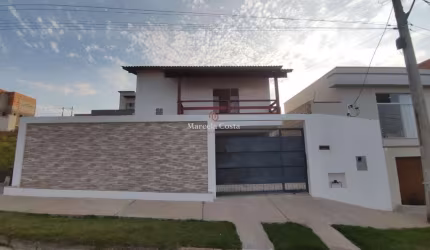 Casa à Venda em Serra Morena, Pouso Alegre - MG