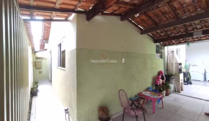 Casa à Venda em Mariosa, Pouso Alegre - MG