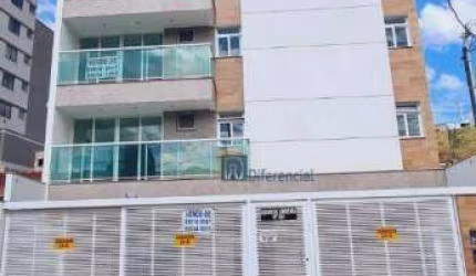 Apartamento em prédio com elevador e rua plana no Aeroporto