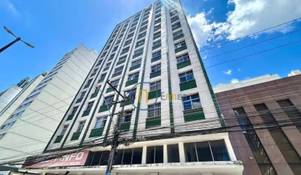 Apartamento com 3 Quartos à venda, 118 m² por R$ 490.000