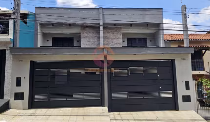 Sobrado para Venda em Guarulhos, Parque Continental II, 3 dormitórios, 3 suítes, 4 banheiros, 3 vagas
