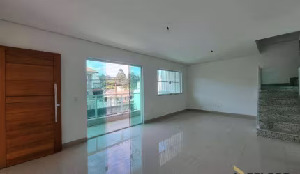 Sobrado com 185m² | 4 dormitórios | 2 suítes | 3 vagas | Horto Florestal - São Paulo/SP