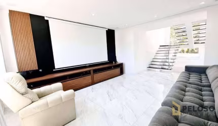 Sobrado em condomínio fechado | 400m² | 3 suítes | Área gourmet | Piscina| 3 vagas | Alpes da Cantareira-Mairiporã/SP.