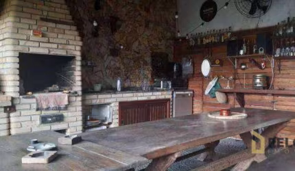 Casa térrea à venda | 300m² | 3 dormitórios | 10 vagas |  Tremembé - São Paulo/SP