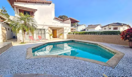 Sobrado à venda, 508 m² por R$ 1.800.000,00 - Tremembé - São Paulo/SP