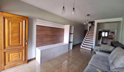 Sobrado em condomínio fechado à venda | 150m² | 3 dormitórios | 1 suíte | 2 vagas - Tremembé - São Paulo/SP