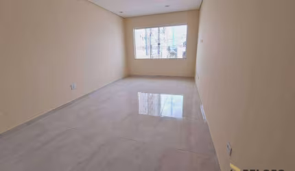 Sobrado a venda | 120m² | 3 dormitórios | 1 suite | 2 vagas | Parque Vitória - São Paulo/SP