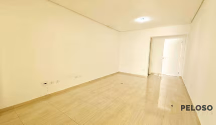 Sobrado à venda | 240m² | 3 dormitórios | 3 suítes | 2 vagas | Quintal | Imirim - São Paulo/SP.