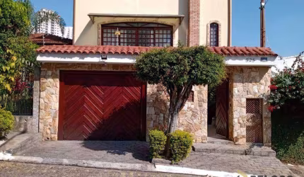 Sobrado à venda | 320m² | 3 suítes 6 vagas - Mandaqui