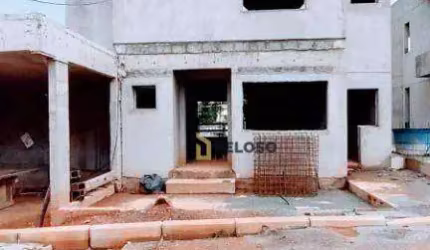 Sobrado à venda em condomínio fechado | 350m² | 4 dormitórios | 2 suítes | 4 vagas | Jardim Floresta | São Paulo/SP