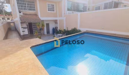 Sobrado à venda | 384m² | 4 suítes | 5 vagas | Tremembé - São Paulo/SP
