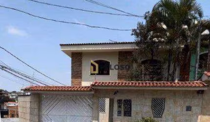 Sobrado à venda | 296m² | 5 suítes | 6 banheiros | 4 vagas | Vila Albertina - São Paulo/SP