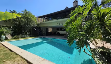 Sobrado à venda | 312m² | 4 dormitórios | 3 suítes | 4 vagas | Tremembé - São Paulo/SP