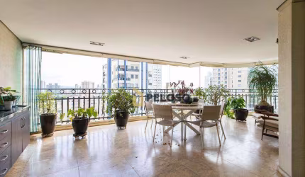 Apartamento à venda | 260m² | 4 suítes | andar alto | varanda gourmet | 4 vagas | Santana - Santana/SP