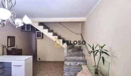 Sobrado à venda | 208m² | 3 dormitórios | 1 suíte | churrasqueira | 4 vagas | Vila Aurora - São Paulo/SP