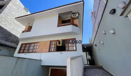 Sobrado à venda | 238m² | 3 suítes | 6 vagas | Jardim São Paulo(Zona Norte) - São Paulo/SP