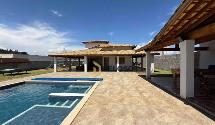 Linda chácara com casa térrea | 334m² | 3 suítes | 20 vagas | Boa Vista dos Silva - Bragança Paulista/SP