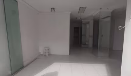 Loja para alugar no bairro Centro - Curitiba/PR