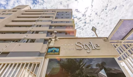 Apartamento Alto Padrão em Cabral, Curitiba/PR