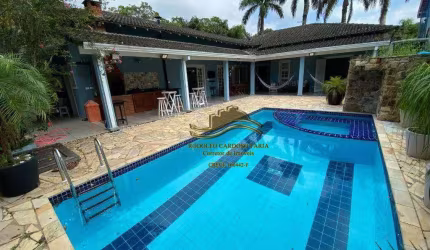 Guarujá Praia Pernambunco Casa 3 Dormitórios 430m² Área Terreno Piscina Condomínio Fechado