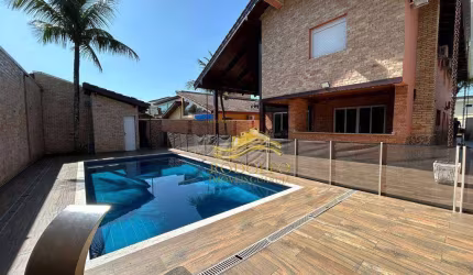 Guarujá Praia Pernambuco Casa no Acapulco 5 Suítes + Suíte Empregada 525m² Piscina