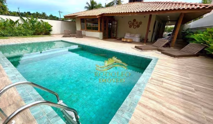 Guarujá Praia do Pernambuco Casa Acapulco 4 Suítes 320m² 3 Vagas Piscina Churrasqueira Ar-condicionado