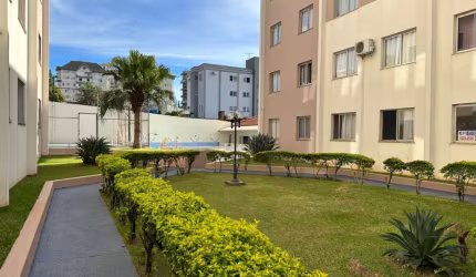 Apartamento com 3 dormitórios à venda, 74 m² por R$ 360.000,00 - Centro - Cascavel/PR