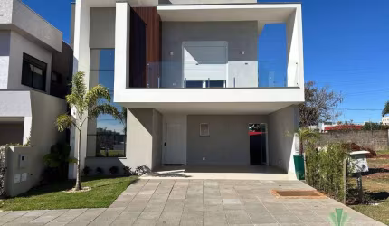 Sobrado com 4 Suítes à venda, 204 m² por R$ 1.800.000 - FAG - Cascavel/PR