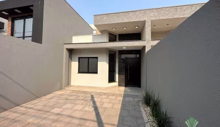 Casa com 1 Suíte + 1 Quarto  à venda, 95 m² por R$ 430.000 - Angra dos Reis - Cascavel/PR