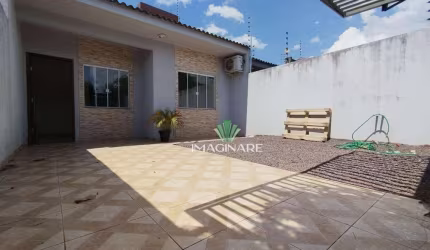Casa com 2 dormitórios à venda, 60 m² por R$ 295.000,00 - Montreal - Cascavel/PR