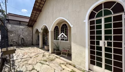 Casa com 4 quartos à venda na Rua Leonil Prata, 676, Alípio de Melo, Belo Horizonte por R$ 890.000