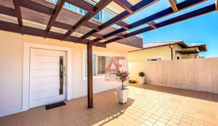Casa com 4 dormitórios à venda, 290 m² por R$ 1.890.000,00 - Nova São Pedro - São Pedro da Aldeia/RJ
