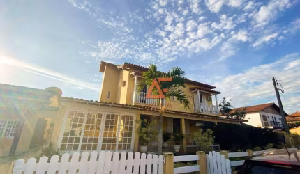 Casa com 5 dormitórios à venda, 198 m² por R$ 700.000,00 - Balneário - São Pedro da Aldeia/RJ
