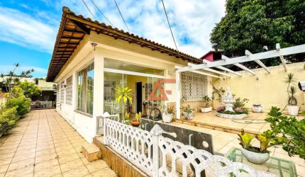 Casa com 3 dormitórios à venda, 153 m² por R$ 550.000,00 - Boqueirão - São Pedro da Aldeia/RJ
