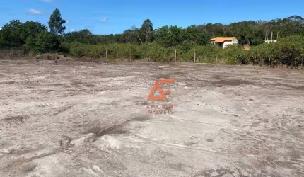 Terreno à venda, 3000 m² por R$ 140.000 - Retiro - São Pedro da Aldeia/RJ