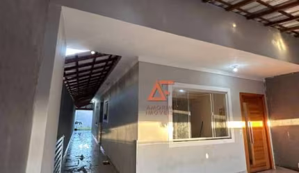Casa com 2 dormitórios à venda, 160 m² por R$ 320.000 - Jardim Arco Iris - São Pedro da Aldeia/RJ