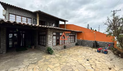 Casa com 10 dormitórios à venda, 380 m² por R$ 850.000 - Praia Linda - São Pedro da Aldeia/RJ