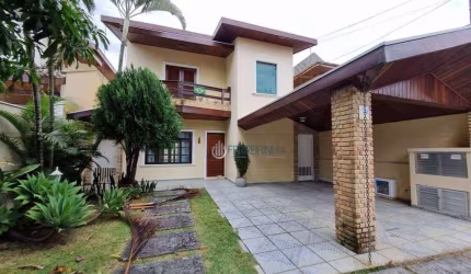 Casa com 3 dormitórios, 228 m² - venda por R$ 1.490.000 ou aluguel por R$ 7.500/mês - Urbanova - São José dos Campos/SP