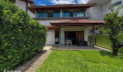 Casa com 3 dormitórios à venda, 256 m² por R$ 1.600.000,00 - Urbanova - São José dos Campos/SP