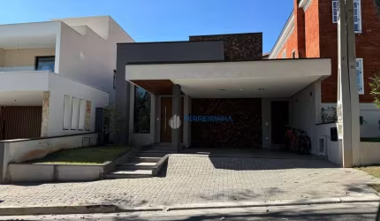 Casa com 3 dormitórios à venda, 170 m² por R$ 1.800.000,00 - Urbanova - São José dos Campos/SP