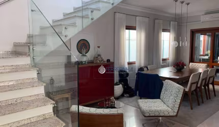 Casa com 3 dormitórios à venda, 200 m² por R$ 1.700.000,00 - Urbanova - São José dos Campos/SP