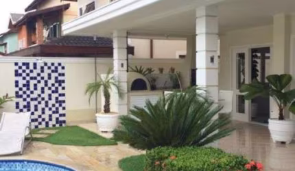 Casa com 3 dormitórios, 290 m² - venda por R$ 2.500.000,00 ou aluguel por R$ 15.480,00 - Urbanova - São José dos Campos/SP