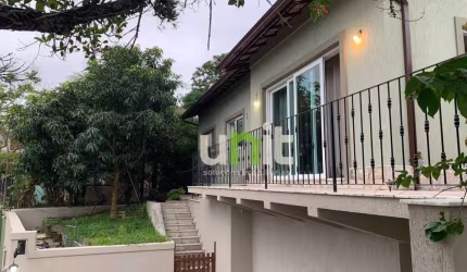 Casa com 4 dormitórios à venda, 234 m² por R$ 1.600.000,00 - Badu - Niterói/RJ