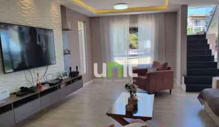 Casa com 3 dormitórios à venda, 233 m² por R$ 900.000,00 - Maria Paula - Niterói/RJ