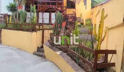 Casa com 2 dormitórios à venda por R$ 310.000,00 - Fonseca - Niterói/RJ